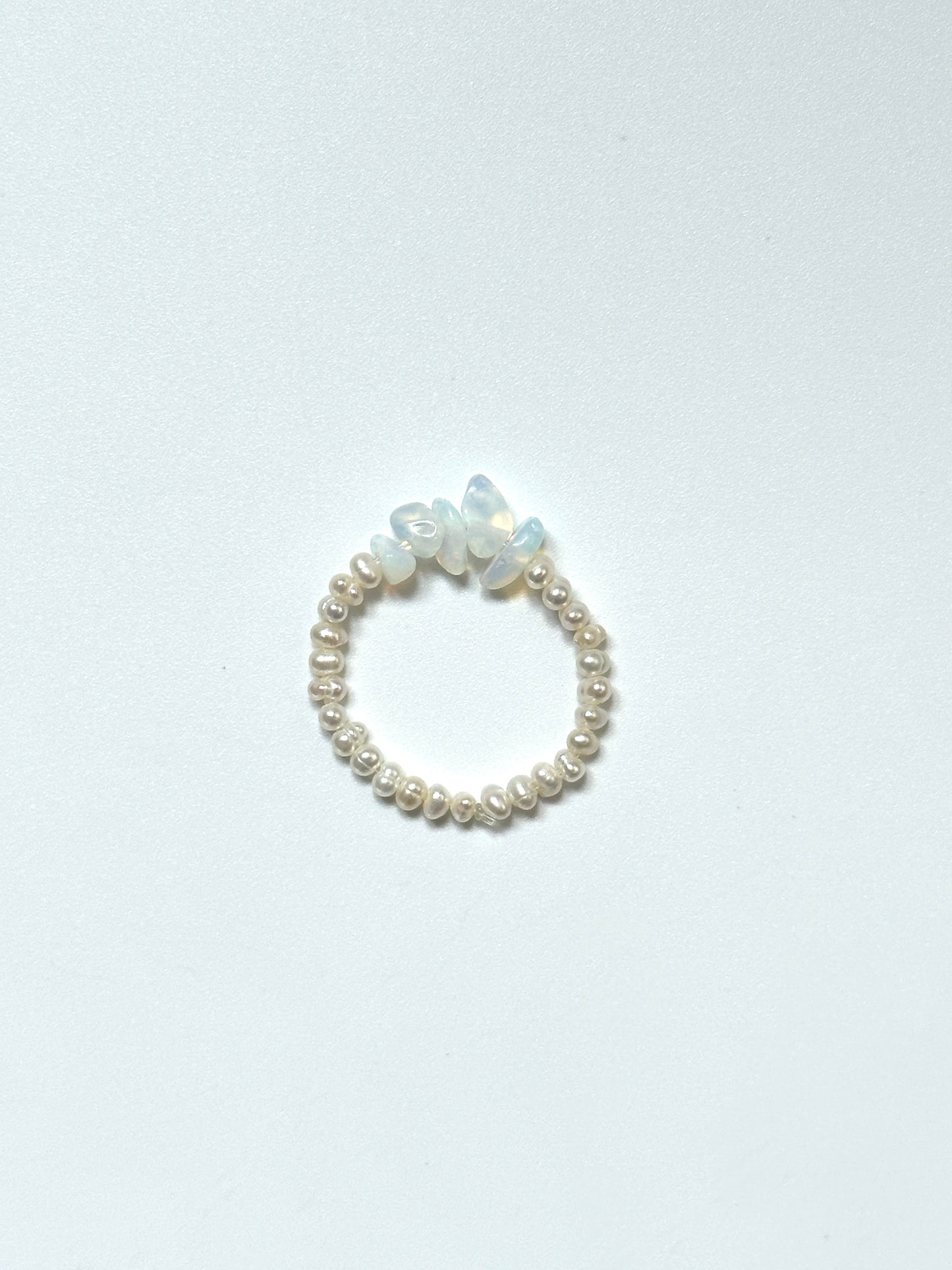 彩虹蛋白石星光戒指