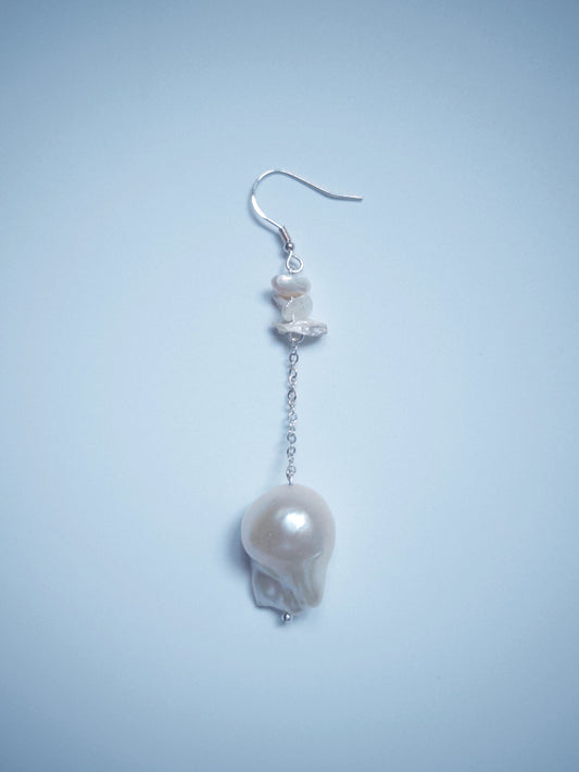 Pearlson 潮汐月光不對稱珍珠耳環 (單邊-長款鏈條珍珠)