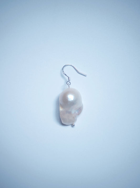 Pearlson 潮汐月光不對稱珍珠耳環 (單邊-巴洛克珍珠)